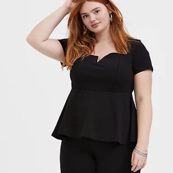 Torrid 00 zero zero black scuba knit peplum shirt - Picture 2 of 7